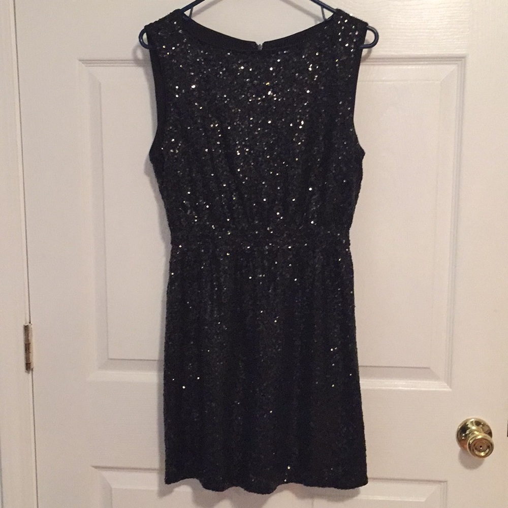 BLACK SPARKLY DRESS
